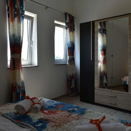 Juros Sveti Vid Apartman *
